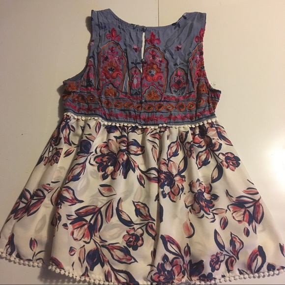 Penelope Project Women M Embroidery top - Picture 3 of 9